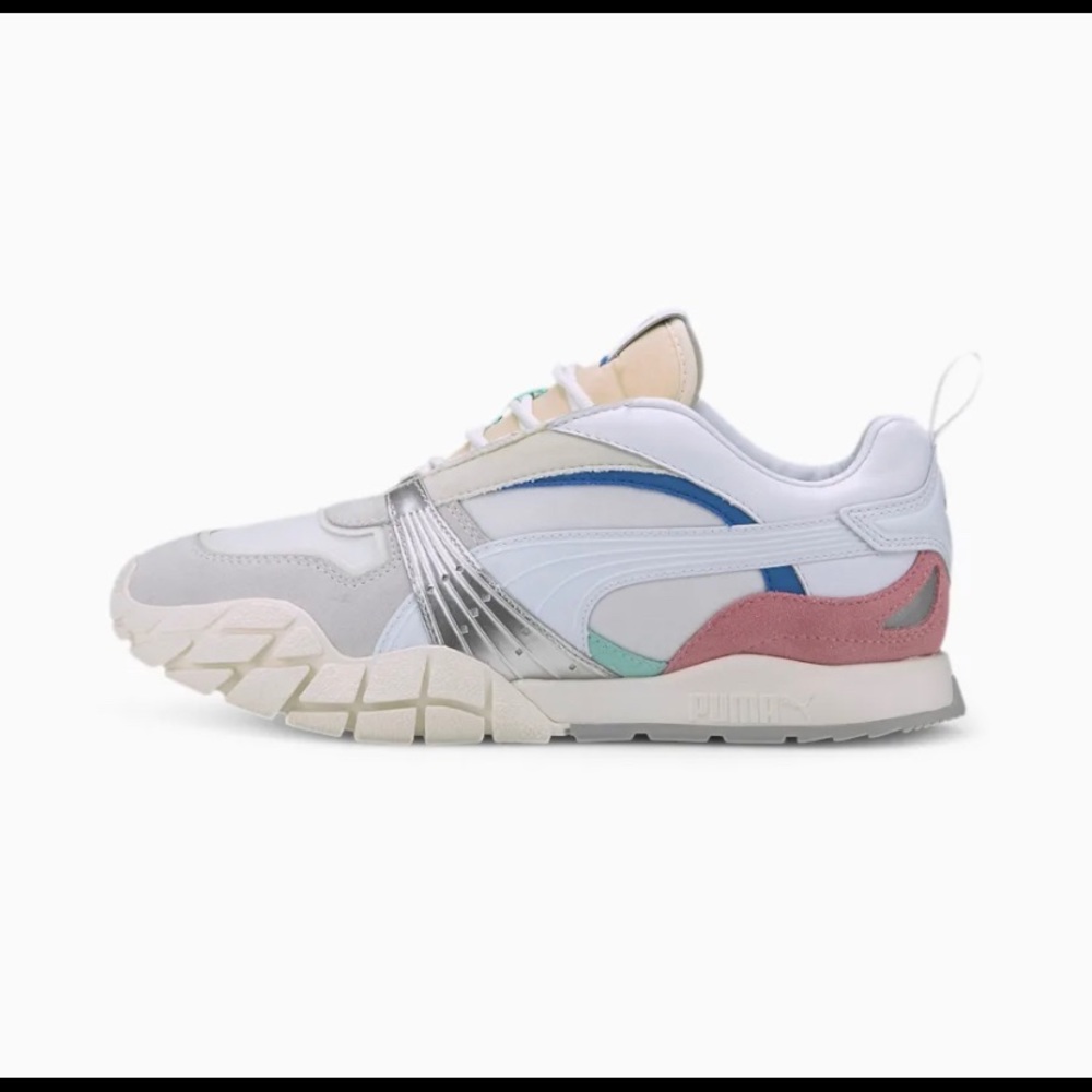 NWT Puma Kyron Awakening women’s sneaker
